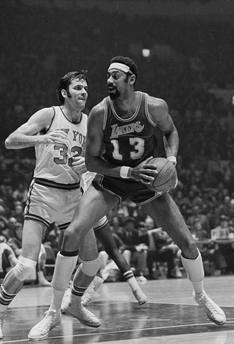 8868体育官网入口-纪录井喷周:老詹纪录终结 KD里程碑 字母放话登顶 哈登得分前十