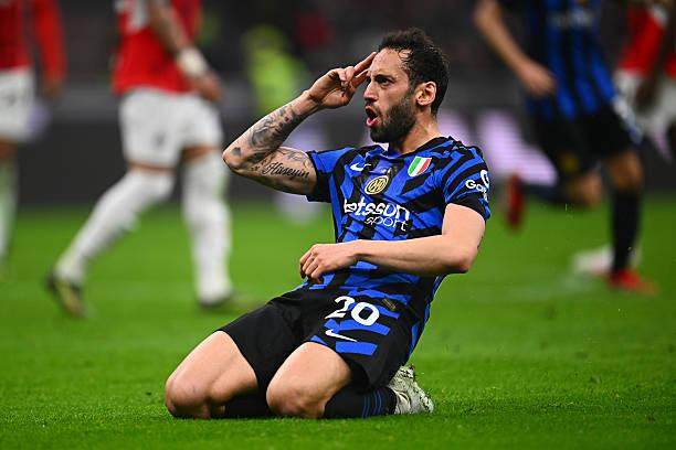 米兰德比又见恰神破门滑跪，残阵国米完成战略目标