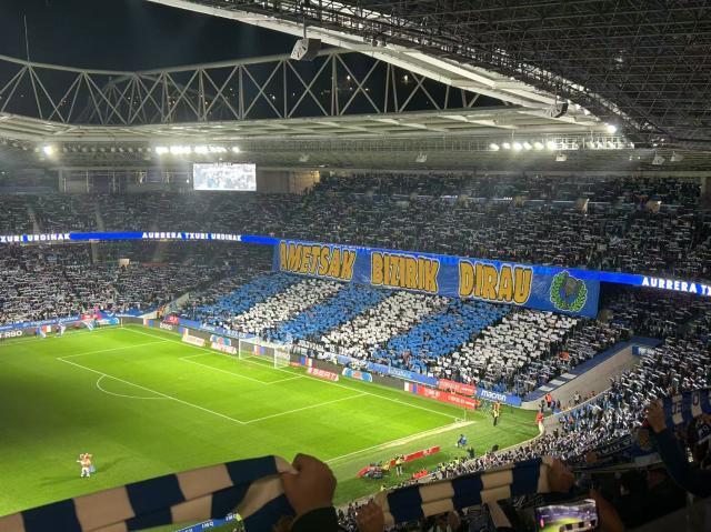 1740617932433096711.jpg 8868体育-【现场】轮换皇马一只脚进决赛 塞瓦略斯受伤蒙阴影