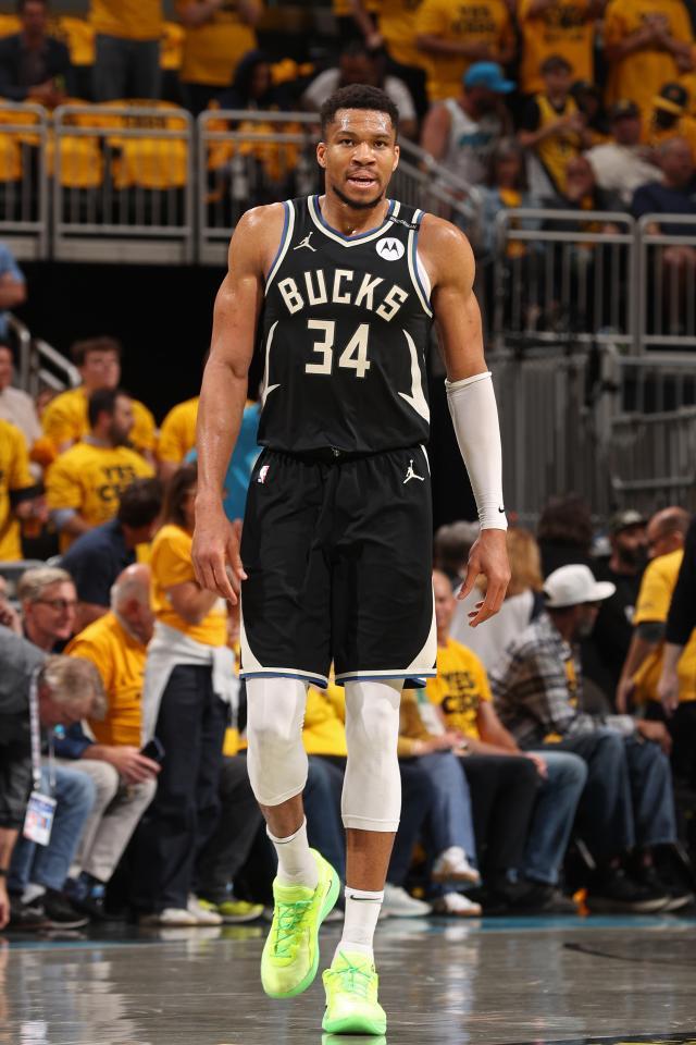 1747072710778039163.jpg 字母哥生涯首次考虑离队 哪四队成为潜在下家?