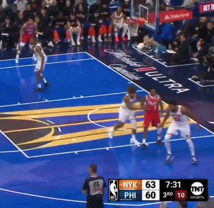 1731475299770078724.gif 恩比德赛季首战整活不断 奥尼尔:他这样终生无冠