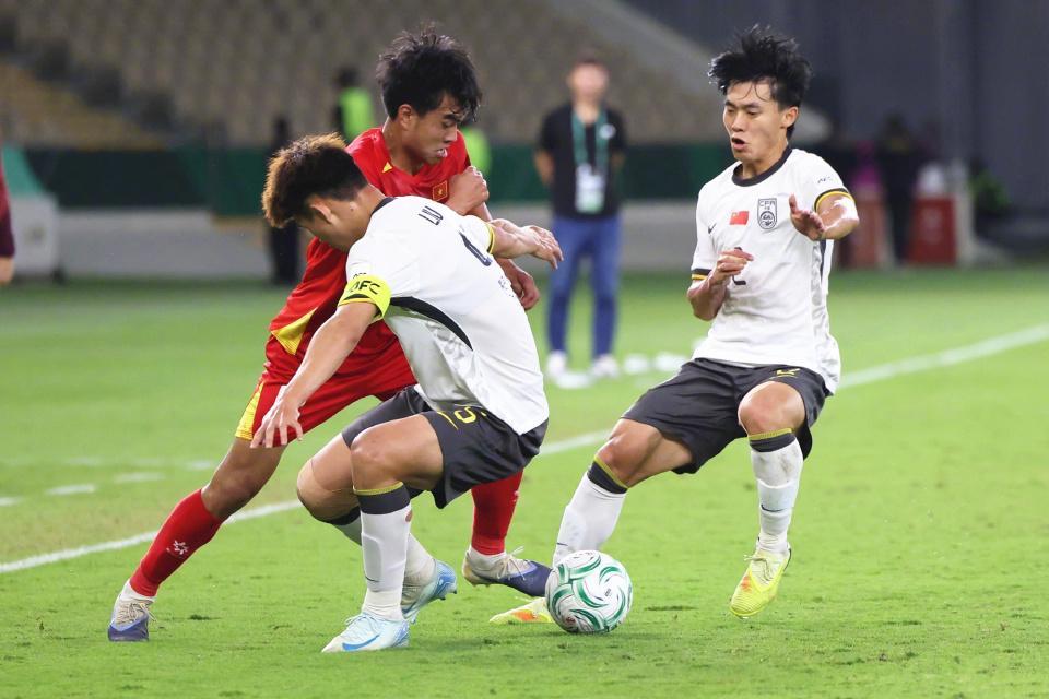 8868体育官网入口-U23国足丢冠后，再收坏消息！李昊携11人将离队+无缘前二档球队