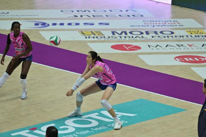 8868体育官网入口-31岁朱婷斩21分 率意甲豪门让二追三大逆转 获官方MVP+用英文受访