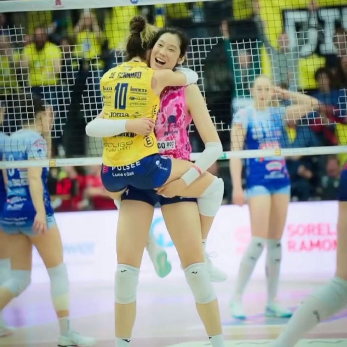 8868体育官网入口-31岁朱婷斩21分 率意甲豪门让二追三大逆转 获官方MVP+用英文受访